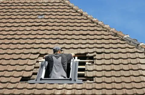 Pose de velux - Verdun-sur-le-Doubs